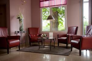 Hotel Full Colors 3*